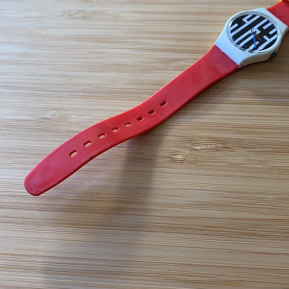 Swatch Watch - LW117 - SPEEDLIMIT - Picture 6 of 6